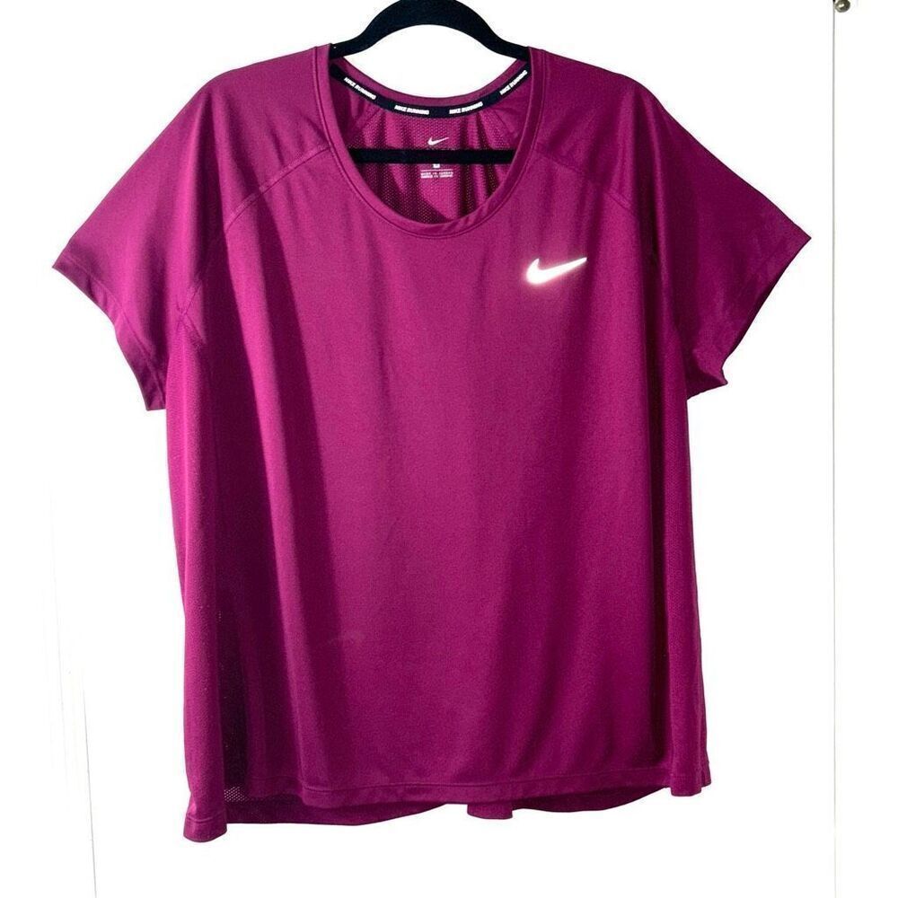Nike Women's Top in Magenta with White Logo